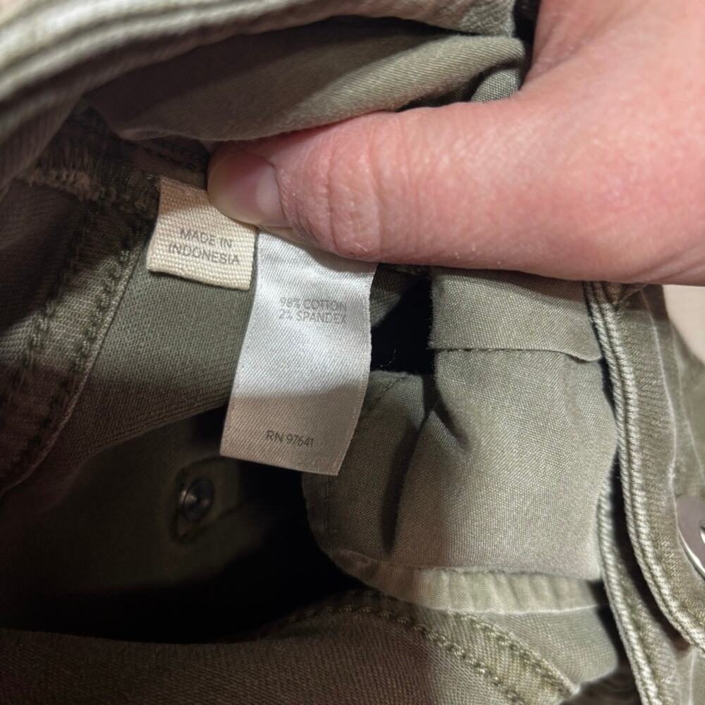 J. Jill Denim Olive Green Authentic Fit Cropped Jean Casual Cuffed Size 10 - Picture 9 of 10